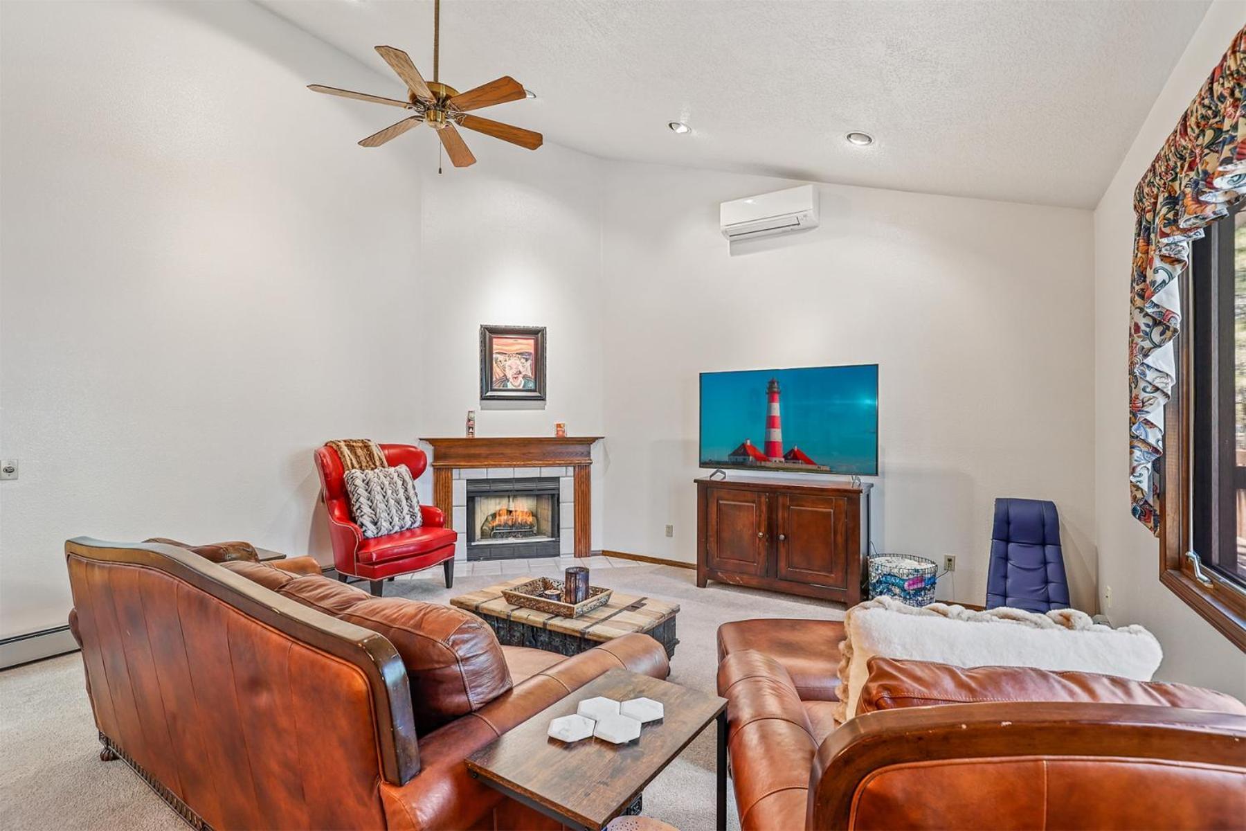 Pristine On Wooded Lot. Fantastic Location Pool Table *